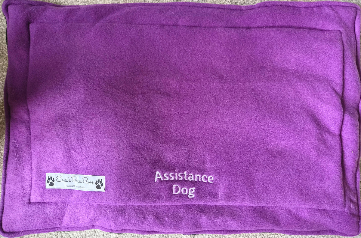 Roll Up Fleece Settle Mat